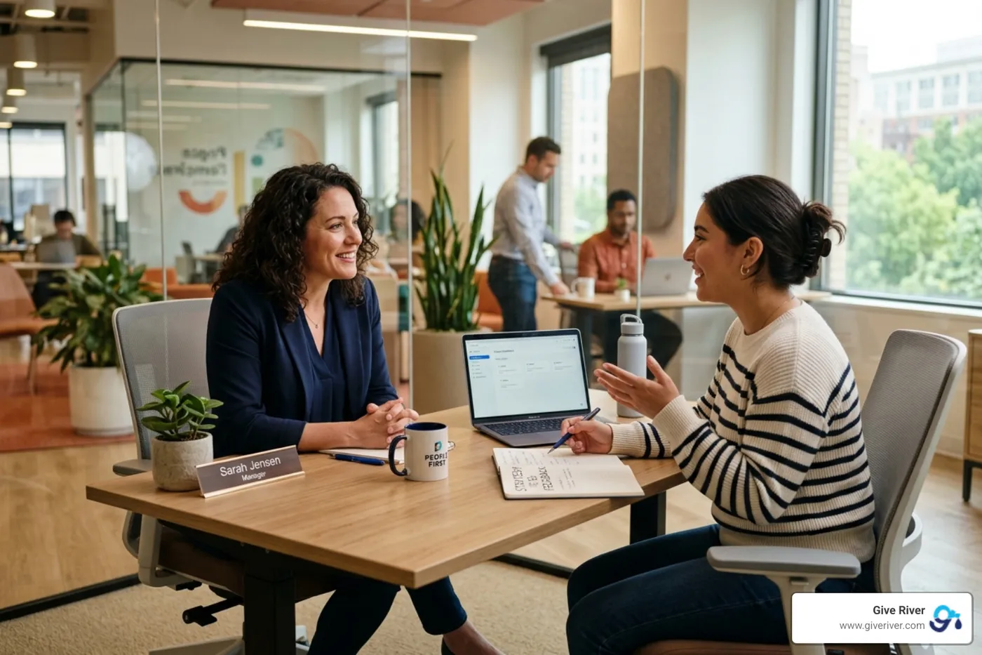 Manager conducting a supportive one-on-one meeting with an employee - how to empower the aspiration in the workplace