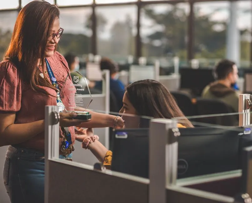 Why International Employee Recognition Software Is Essential for Global Teams