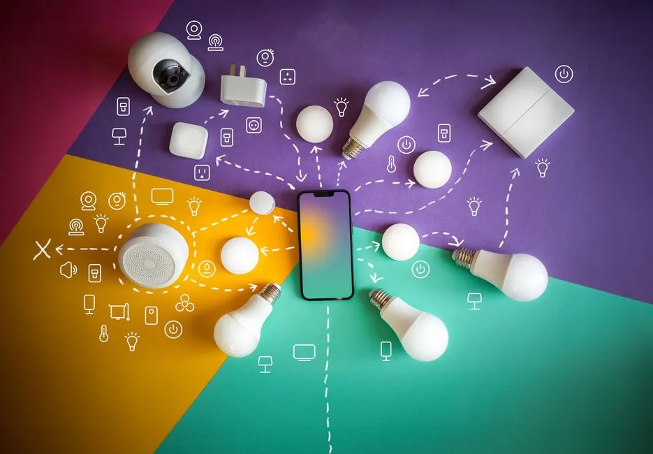 Omnichannel integration architecture of a modern digital engagement platform