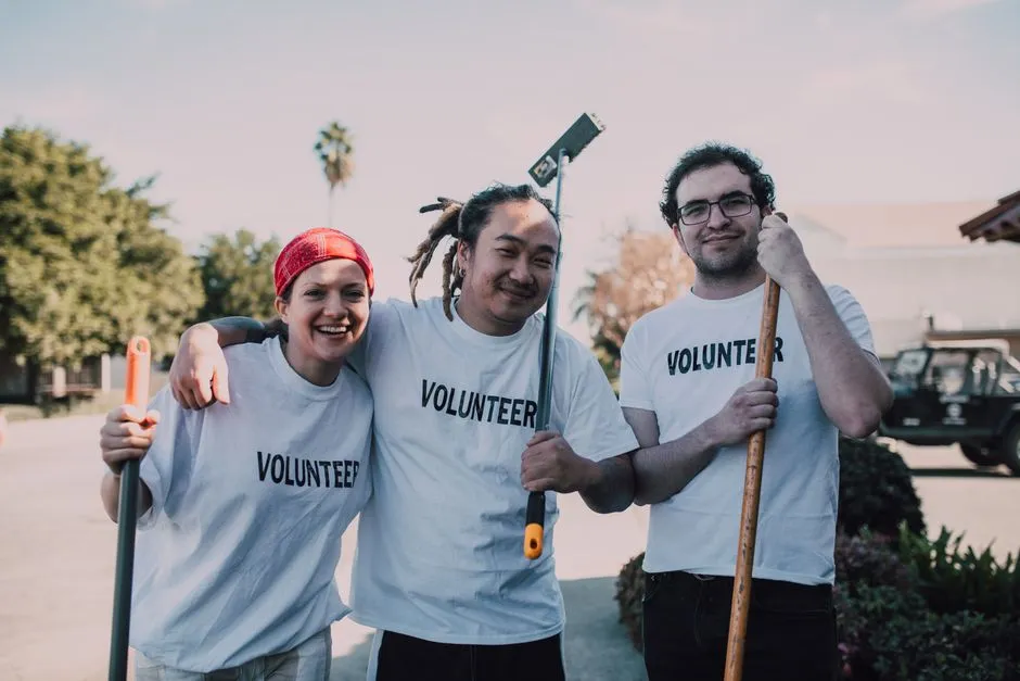 Why Team Building Volunteer Activities Transform Workplace Culture